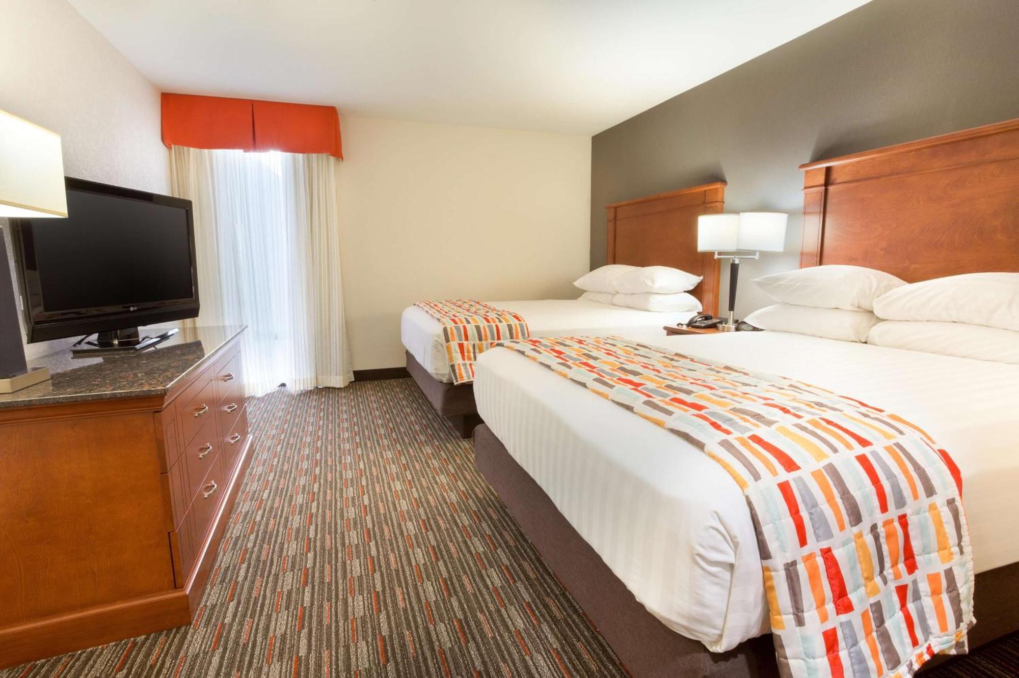 Drury Inn & Suites St. Louis 크리브 코어 외부 사진